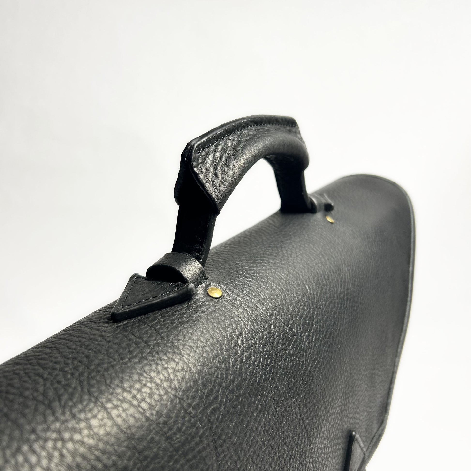 Holloway Bag - Pebble Cow Hide in Black
